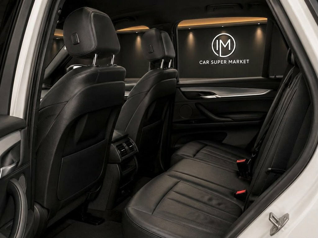 BMW X5 3L M Sport Black #26
