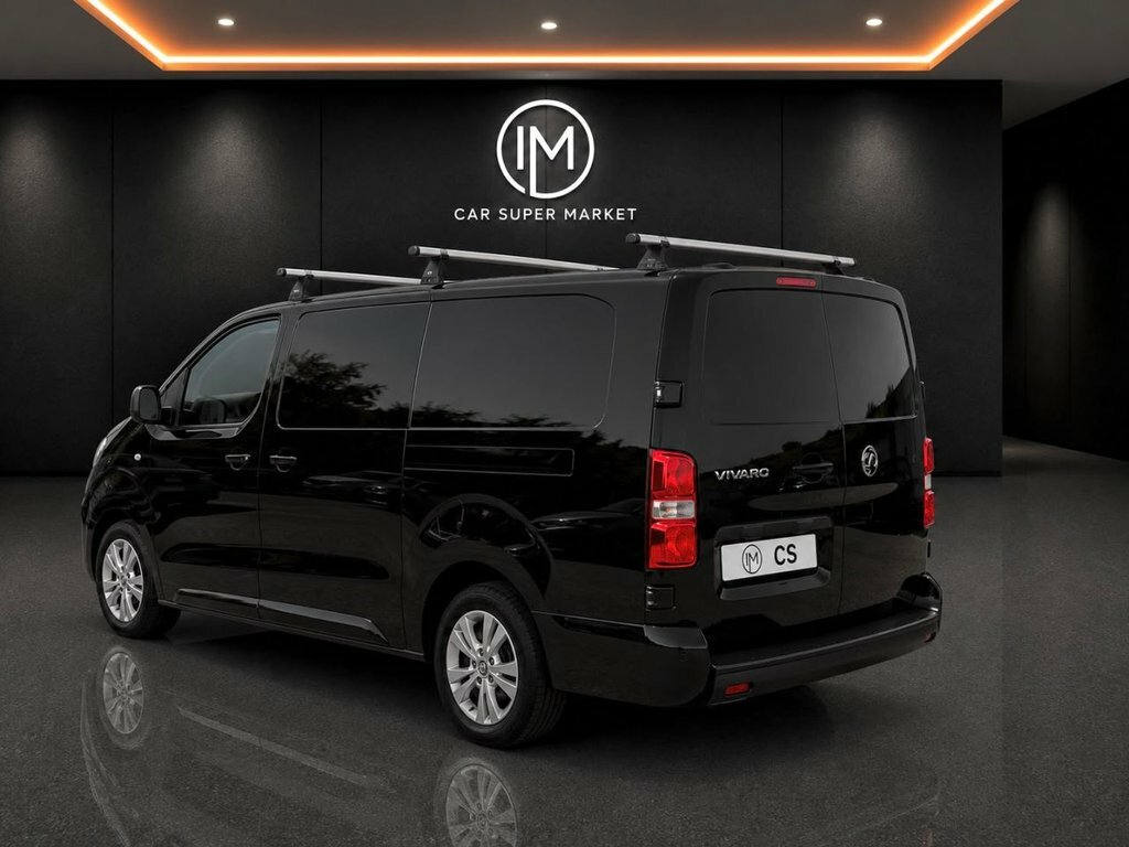 Vauxhall Vivaro 2L Elite Black #6