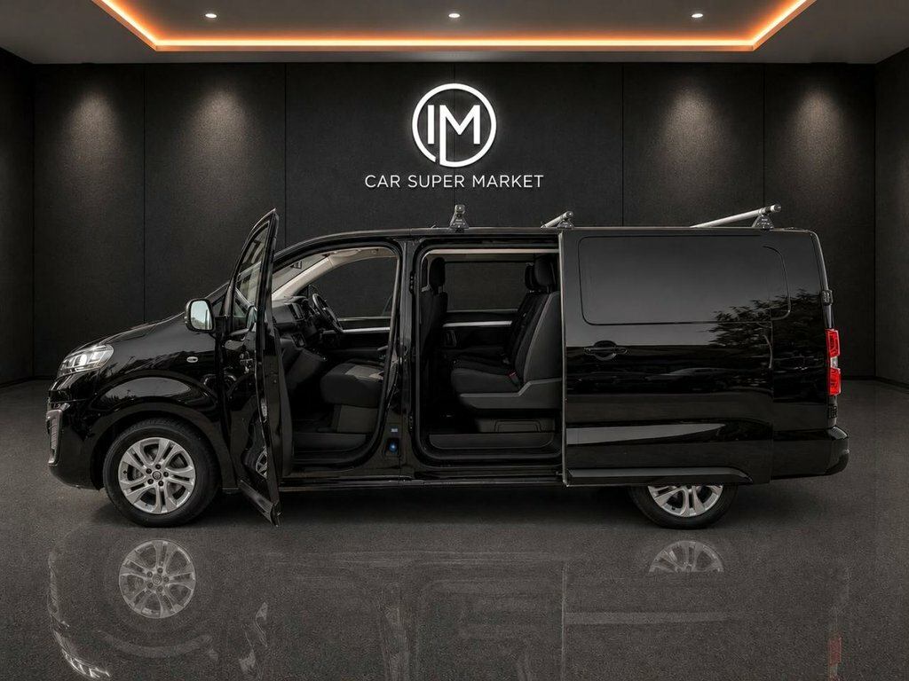 Vauxhall Vivaro 2L Elite Black #5