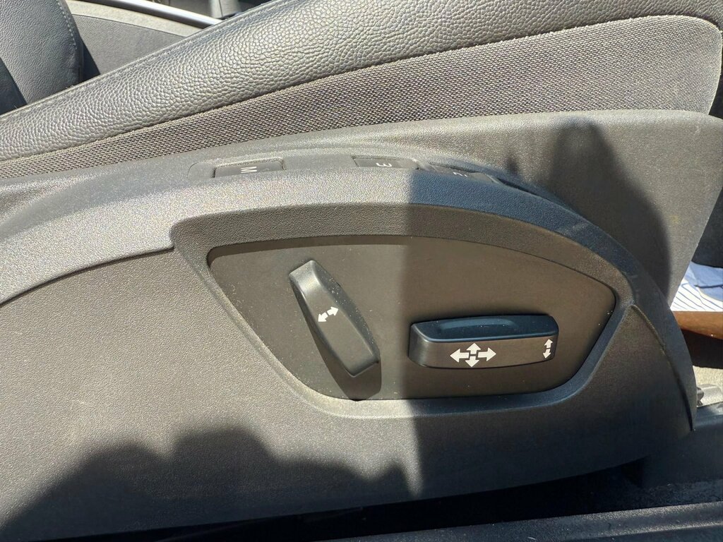 Volvo C70 Convertible White #33