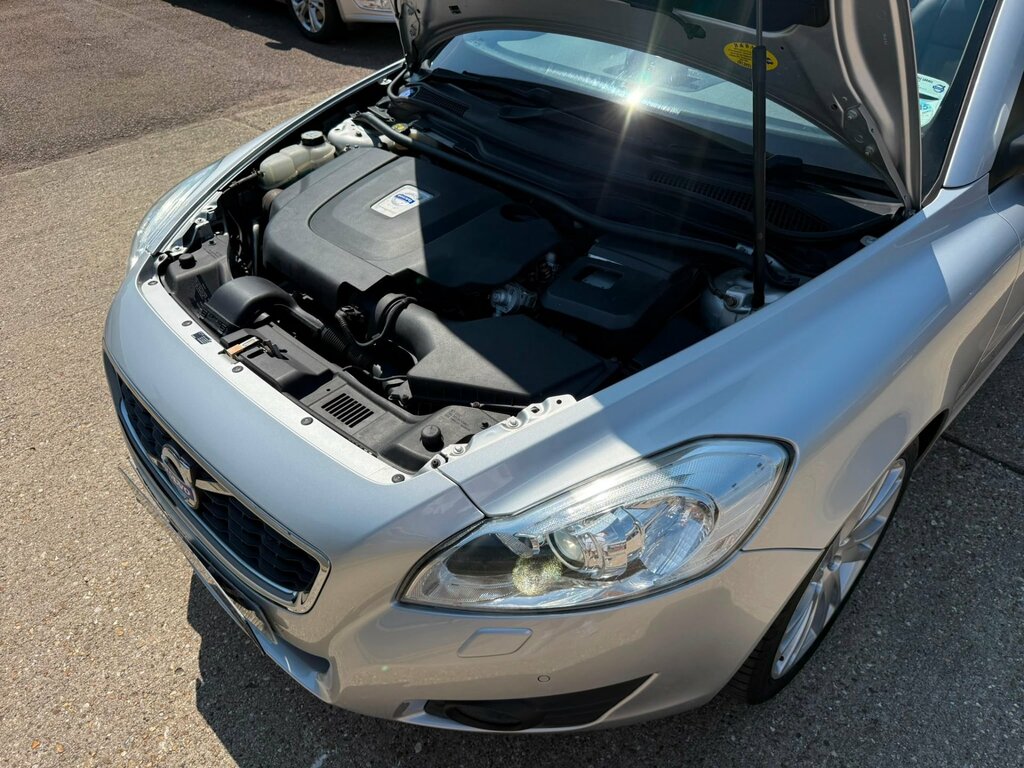 Volvo C70 Convertible White #60