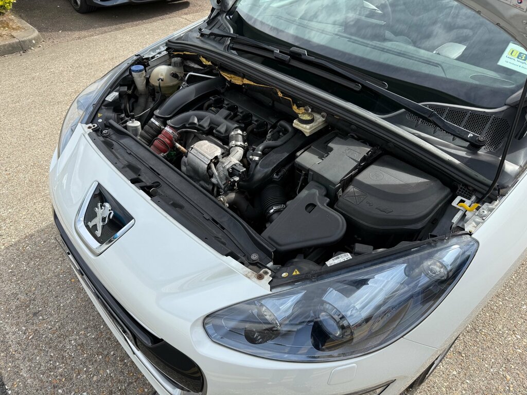Peugeot 308 CC Cc Se Hdi 2-Door Black #31