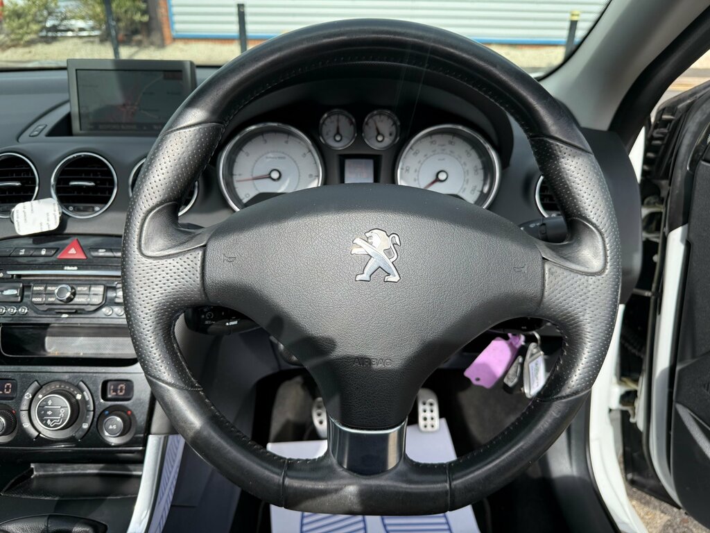Peugeot 308 CC Cc Se Hdi 2-Door Black #37