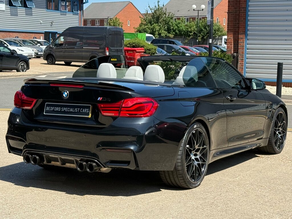 BMW M4 3.0 Biturbo Competition Convertible Dct Black #4