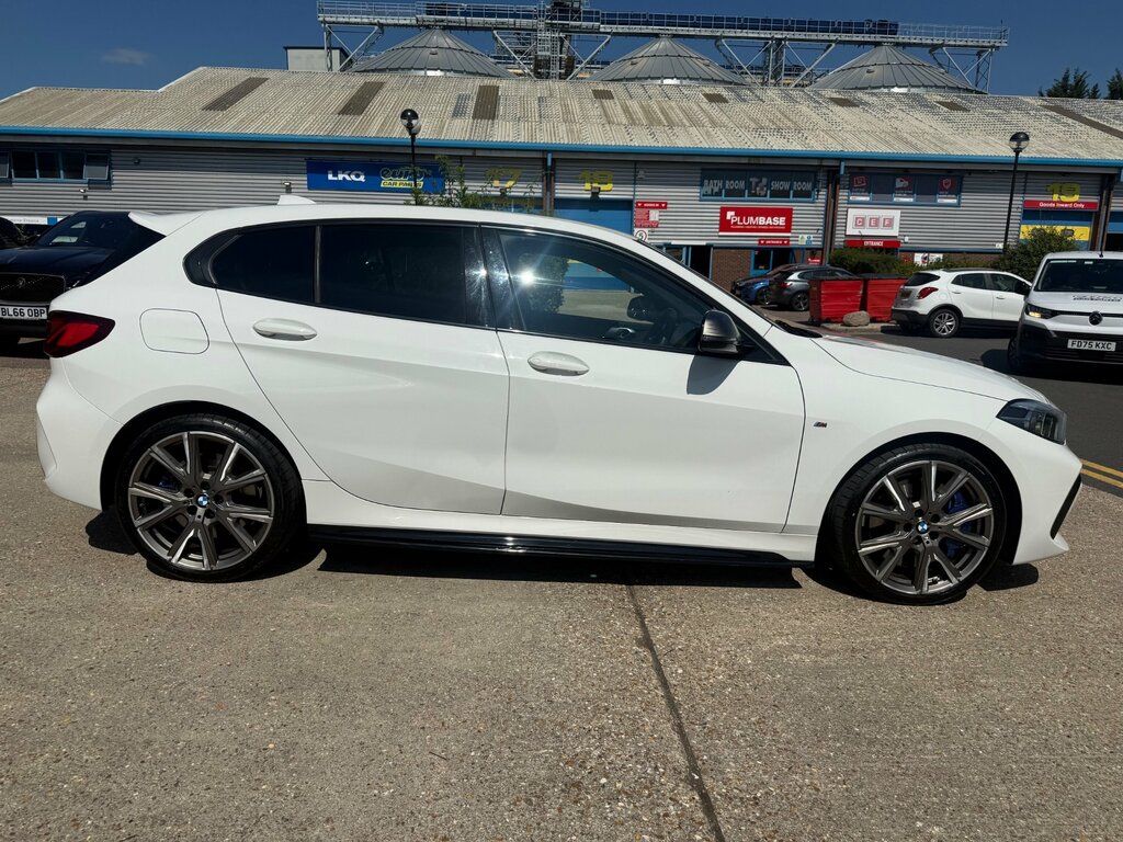 BMW 1 Series 2.0 M135i Hatchback Xdrive Euro 6 White #3