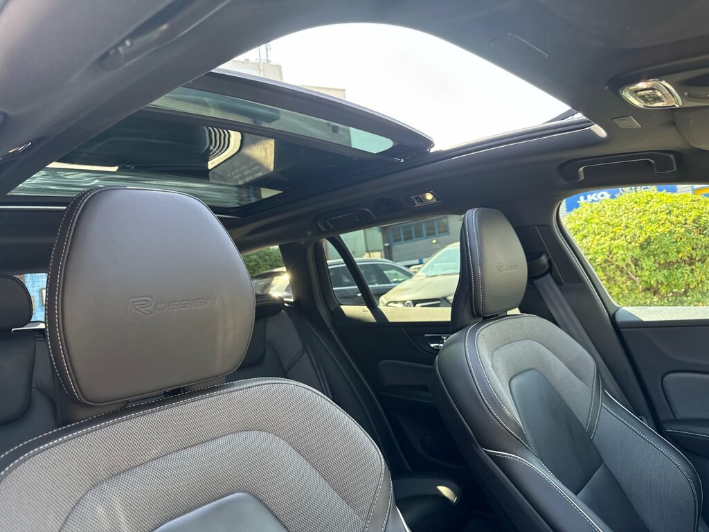 Volvo V60 D4 R-design #57
