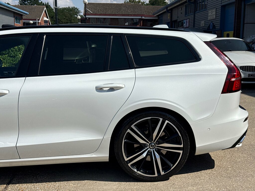 Volvo V60 D4 R-design #30