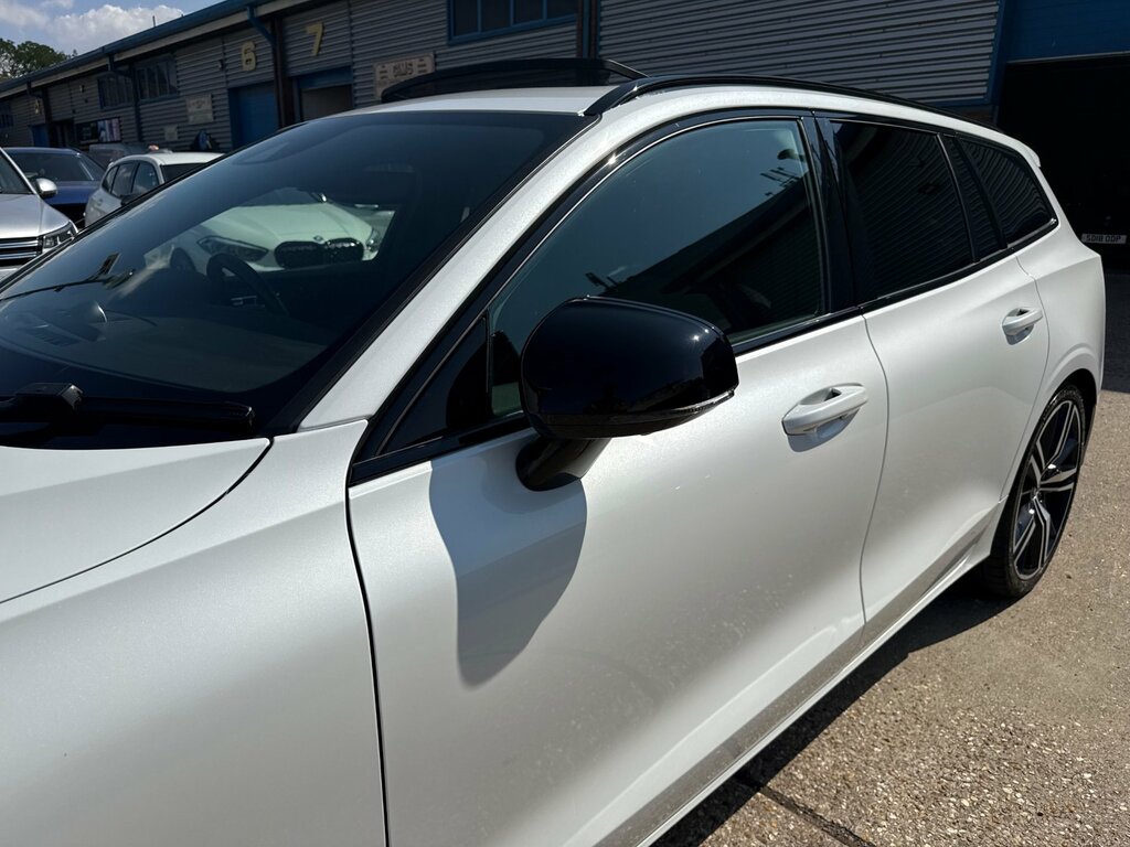 Volvo V60 D4 R-design #24