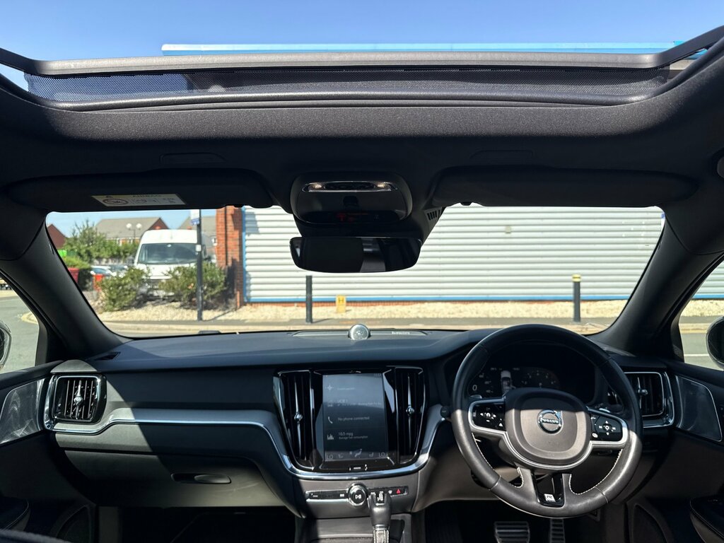 Volvo V60 D4 R-design #59