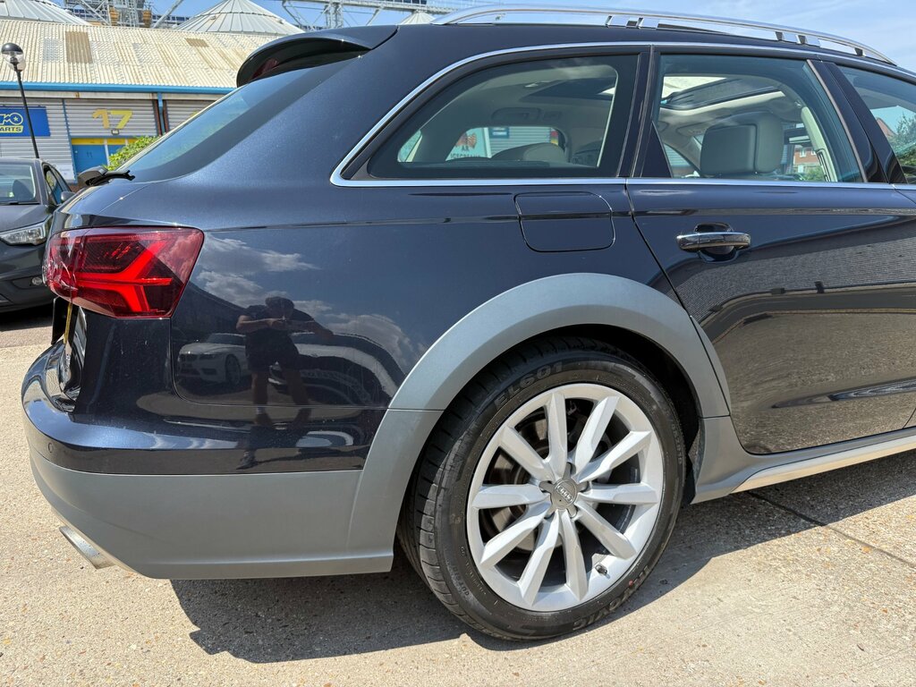 Audi A6 Allroad Bitdi V6 Black #17