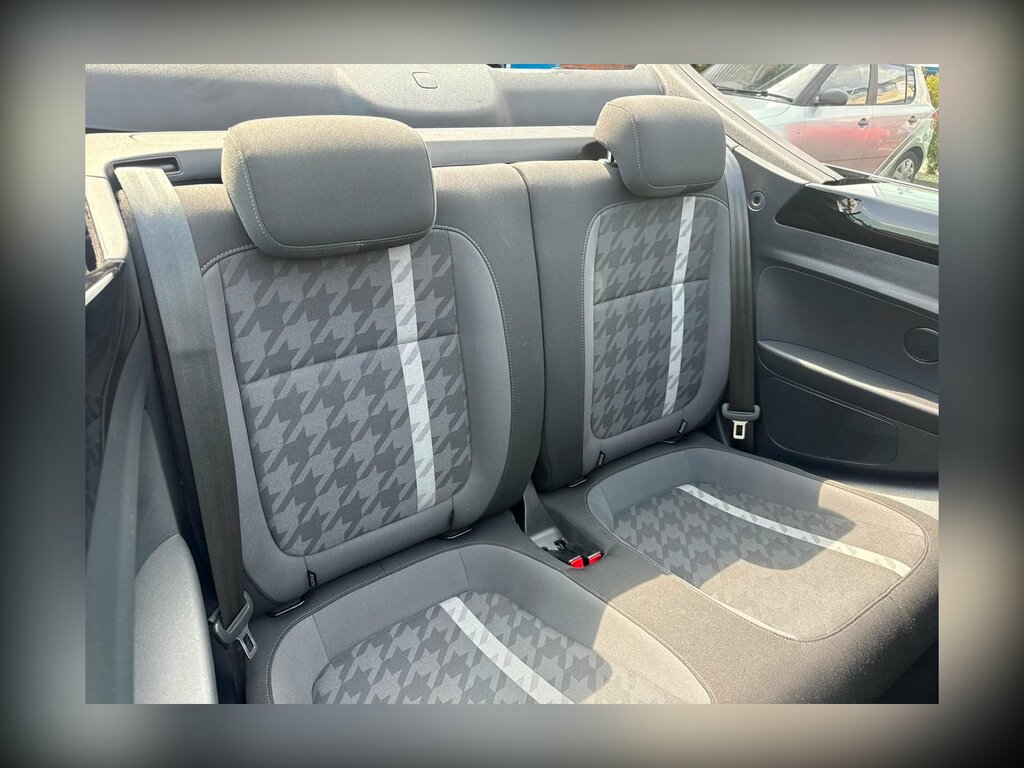 Volkswagen Beetle Beetle Design Tsi Bluemotion Technology S-a Silver #22