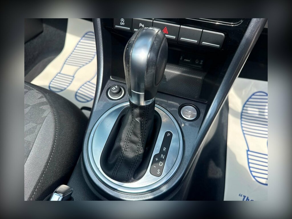 Volkswagen Beetle Beetle Design Tsi Bluemotion Technology S-a Silver #21