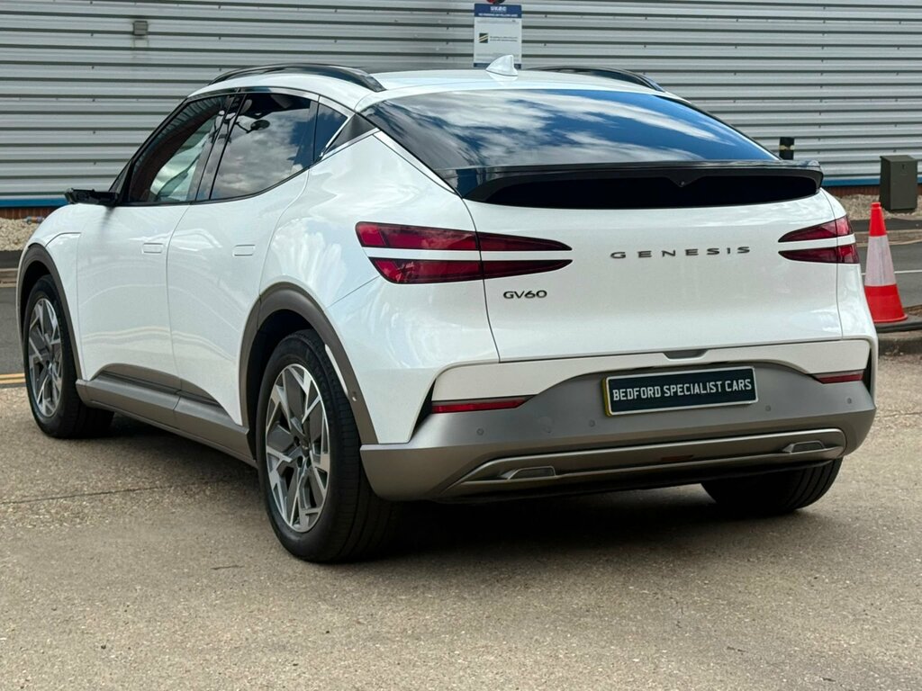 Genesis GV60 77.4Kwh Premium Suv 229 Ps White #4