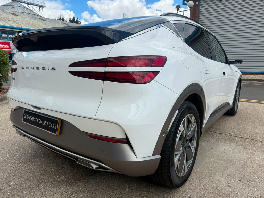 Genesis GV60 77.4Kwh Premium Suv 229 Ps White #66