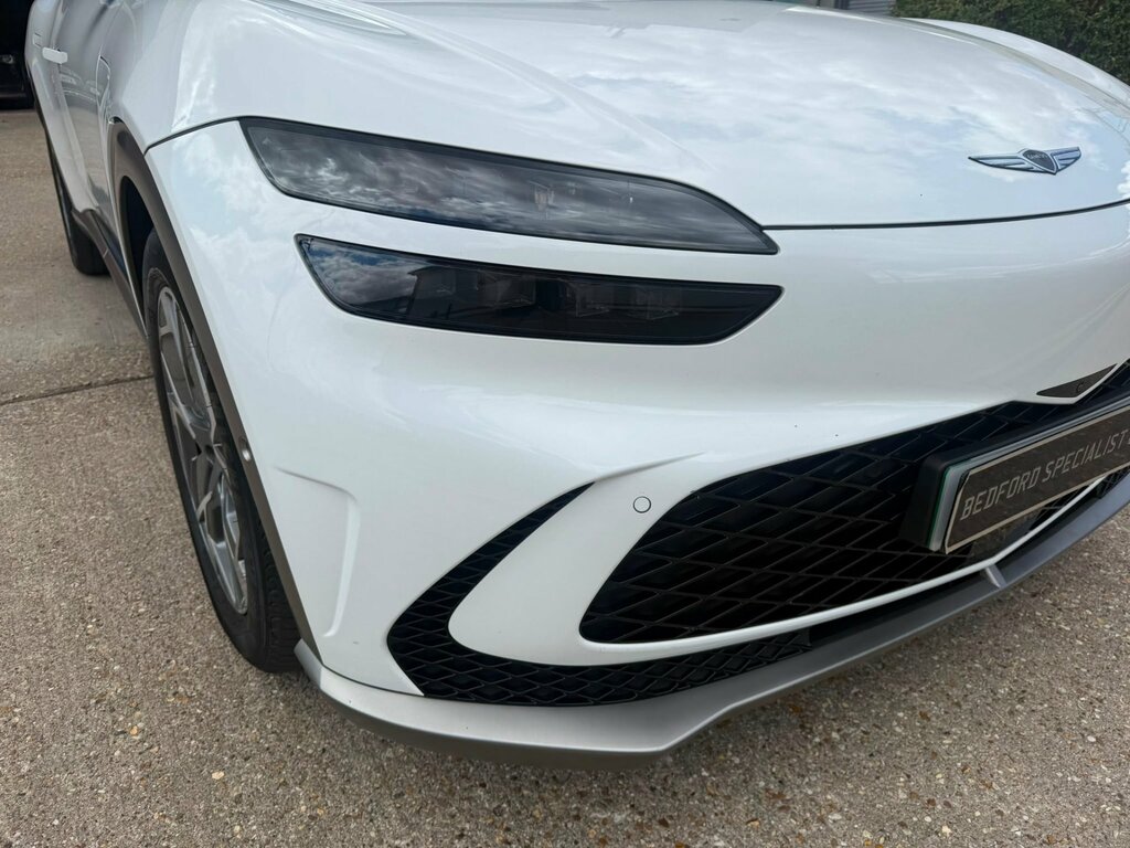 Genesis GV60 77.4Kwh Premium Suv 229 Ps White #68
