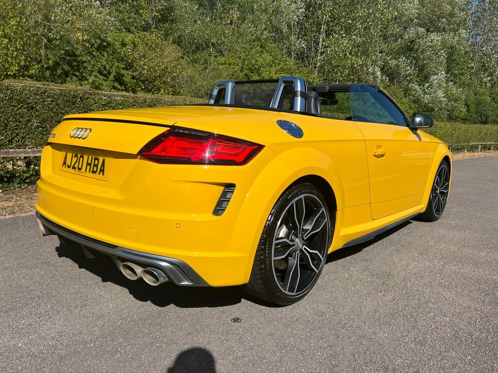 Audi TTS 2.0 Tfsi Roadster S Tronic Quattro Euro Yellow #3