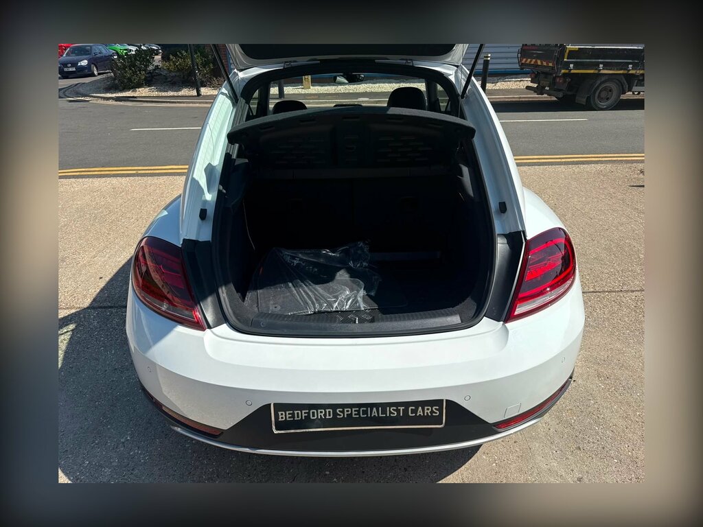 Volkswagen Beetle 2.0 Tdi 150 R-line Dsg White #16