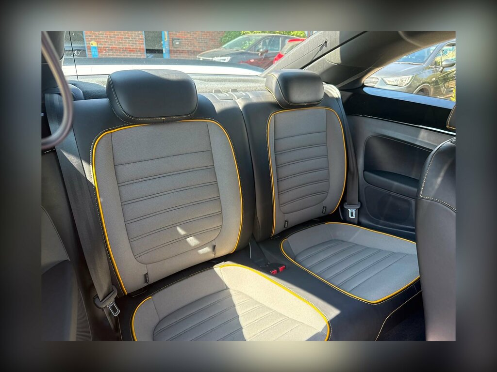 Volkswagen Beetle 2.0 Tdi 150 R-line Dsg White #13
