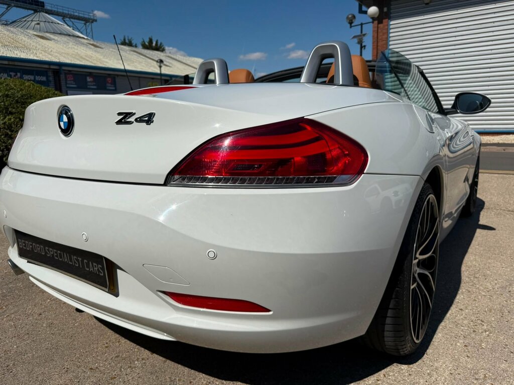 BMW Z4 Z4 Sdrive23i Red #32