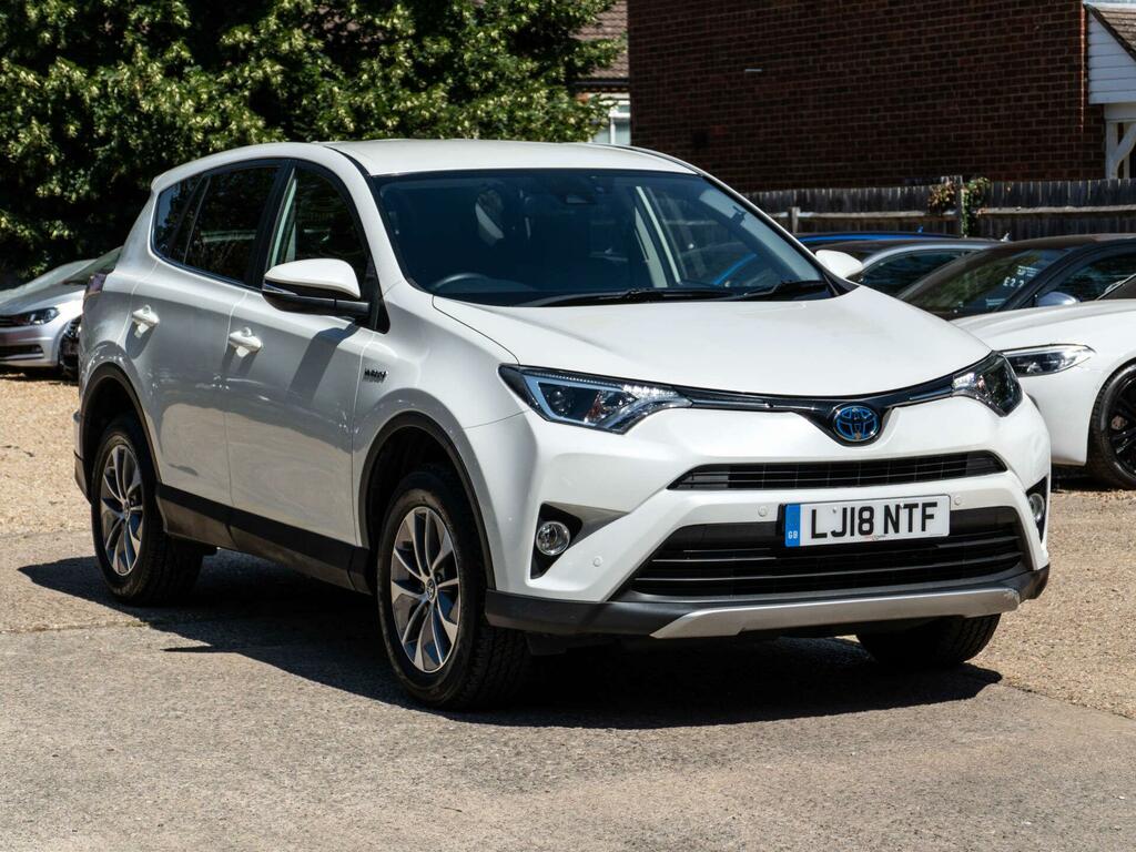 Toyota Rav 4 Icon White #4