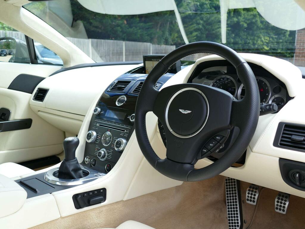Aston Martin Vantage 4.7 V8 Euro 5 Brown #4