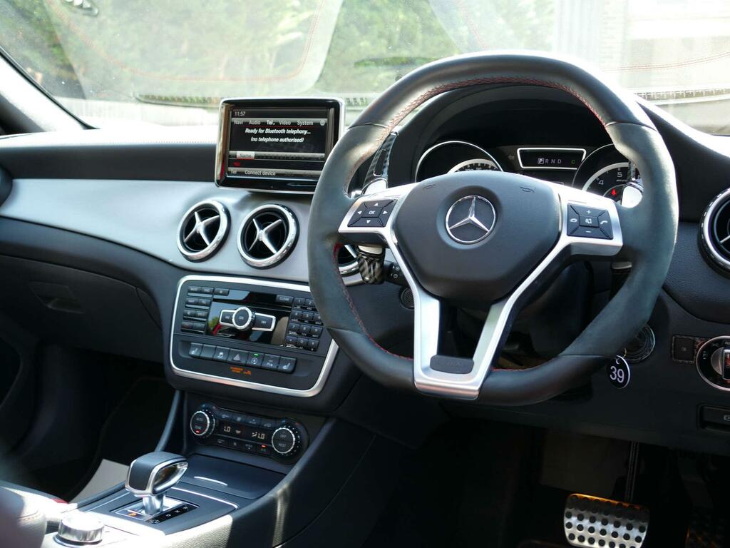 Mercedes-Benz GLA Class 2.0 Gla45 Amg Spds Dct 4Matic Euro 6 Ss Red #3