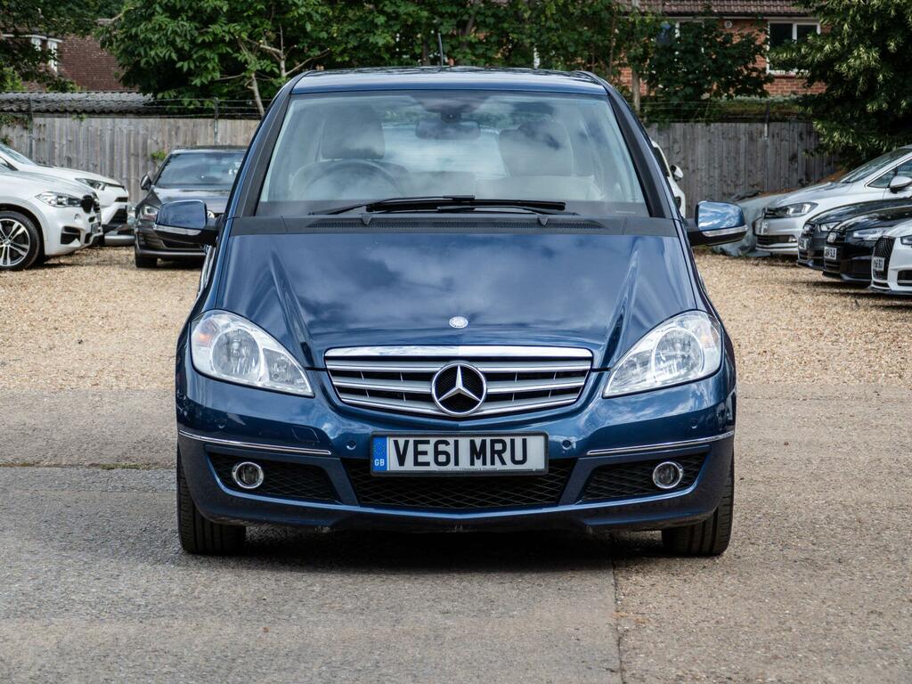 Mercedes-Benz A Class 1.5 A160 Blueefficiency Classic Se 95 Bhp Grey #6