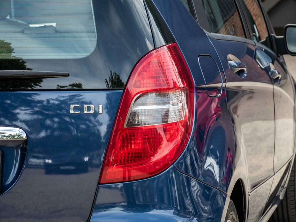 Mercedes-Benz A Class 1.5 A160 Blueefficiency Classic Se 95 Bhp Grey #12