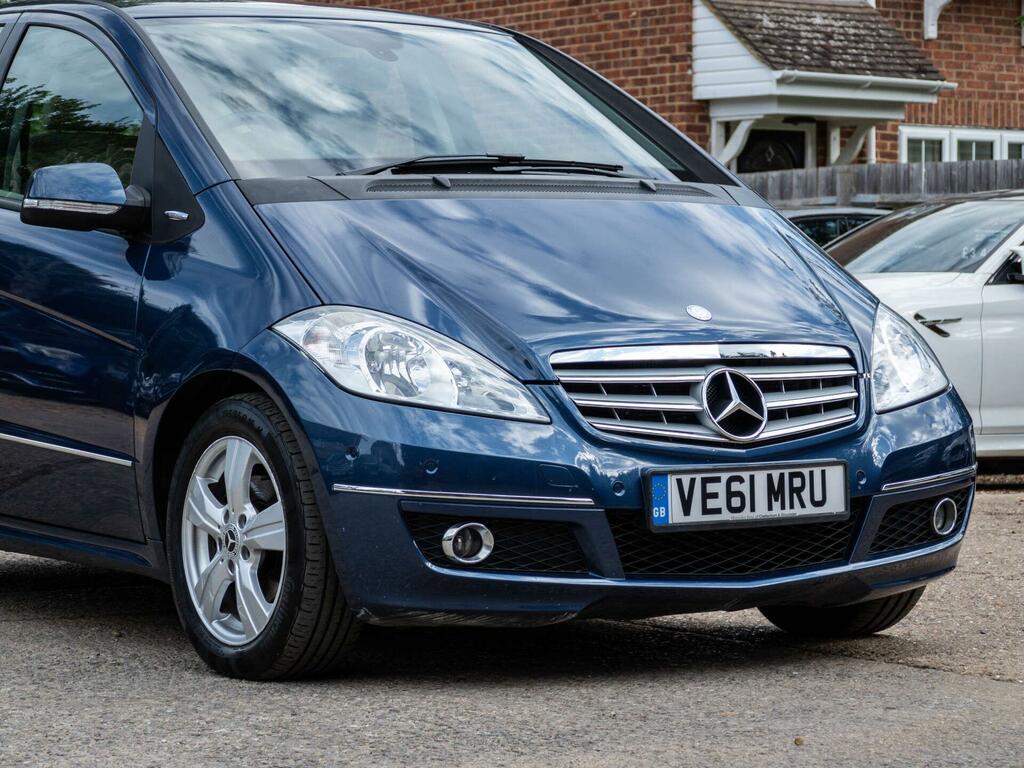 Mercedes-Benz A Class 1.5 A160 Blueefficiency Classic Se 95 Bhp Grey #5