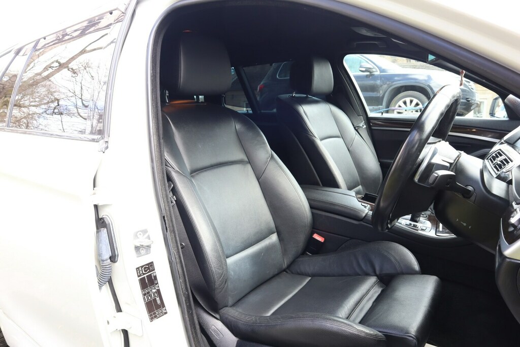 BMW 5 Series 2.0 520D Grey #9