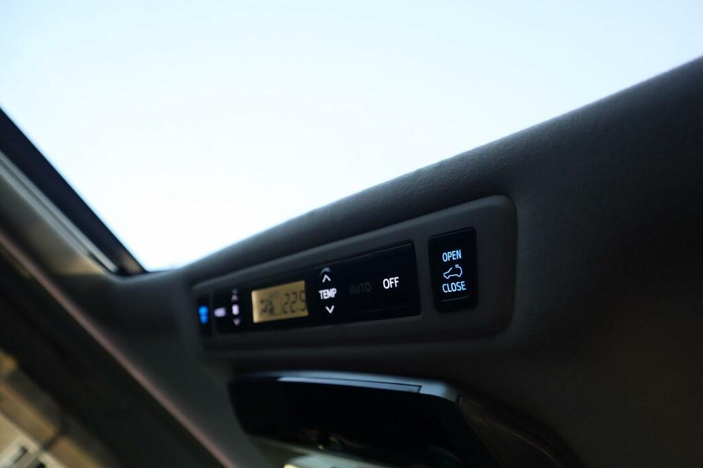 Toyota Vellfire 2.4 Petrol Automatic Black #20
