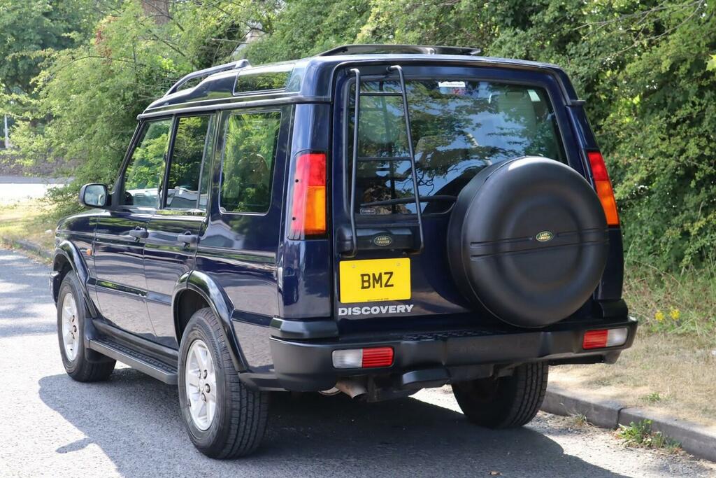 Land Rover Discovery 4.0I V8 Se Station Wagon 7 Seats Blue #5