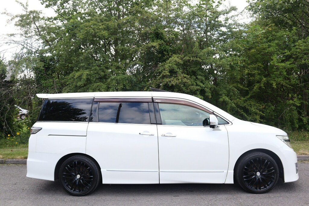Nissan Elgrand 350 3.5 V6 Autec Rider Premium Pack 7S E5 White #2