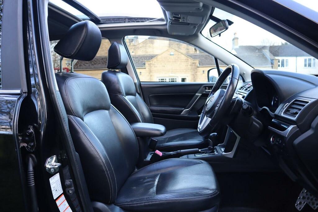 Subaru Forester I Xe Premium White #9