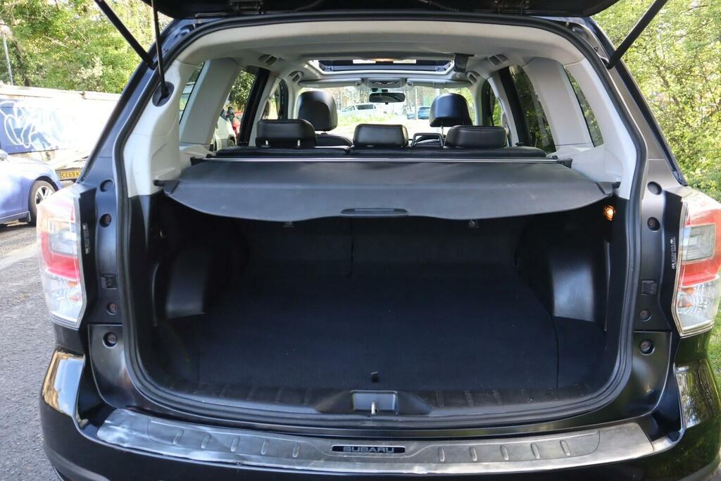 Subaru Forester I Xe Premium White #13