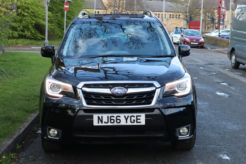 Subaru Forester I Xe Premium White #8