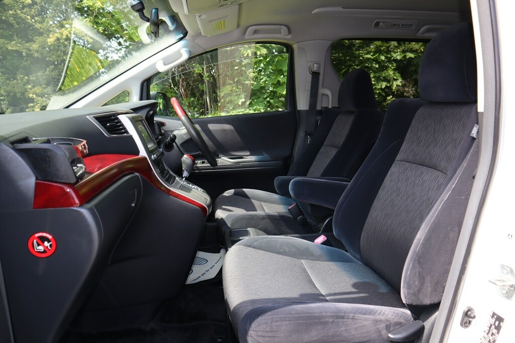 Toyota Alphard 240X Fresh Import Carplay Bimta Cert 2.4 White #13