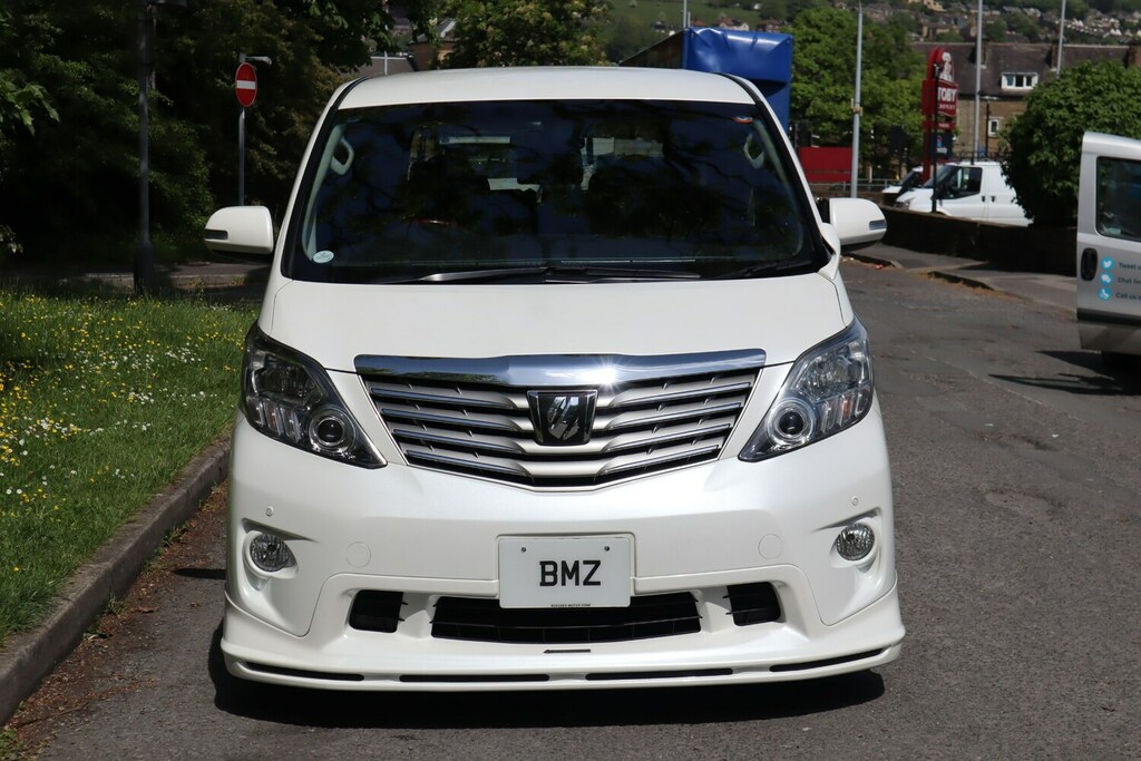 Toyota Alphard 240X Fresh Import Carplay Bimta Cert 2.4 White #8