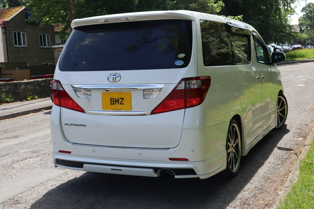 Toyota Alphard 240X Fresh Import Carplay Bimta Cert 2.4 White #26