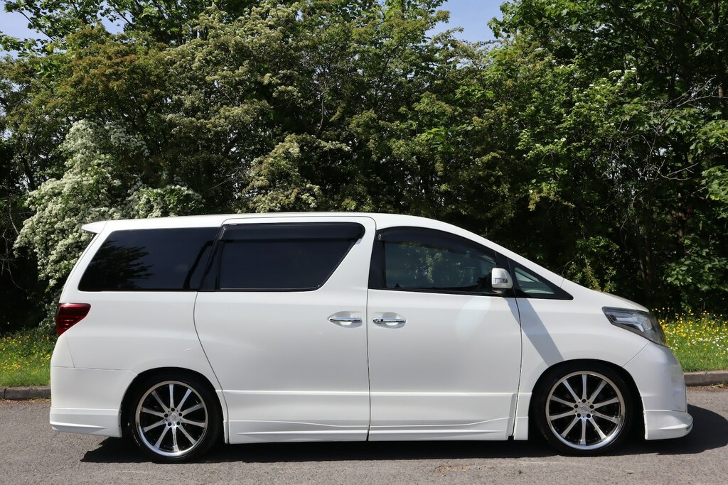 Toyota Alphard 240 2.4 Edition S 7S Kenstyle Aero White #2