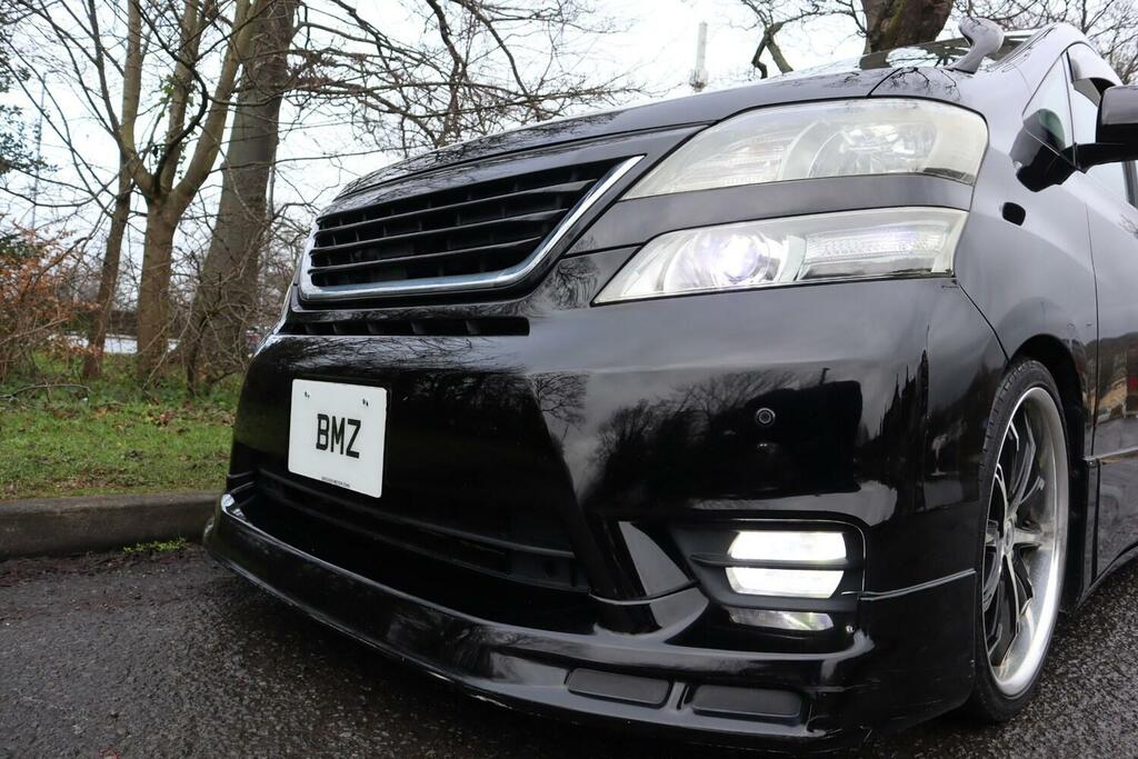 Toyota Vellfire 2.4 Auto 5d Black #23