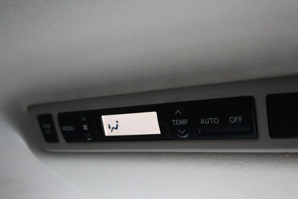 Toyota Vellfire 2.4 Auto 5d Black #20