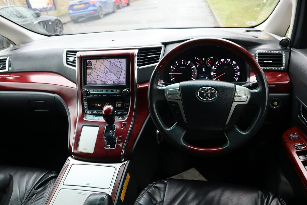 Toyota Vellfire 2.4 Auto 5d Black #14