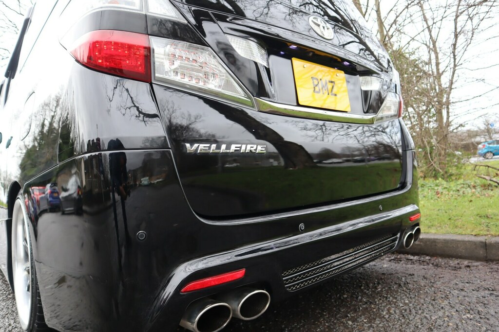 Toyota Vellfire 2.4 Auto 5d Black #21