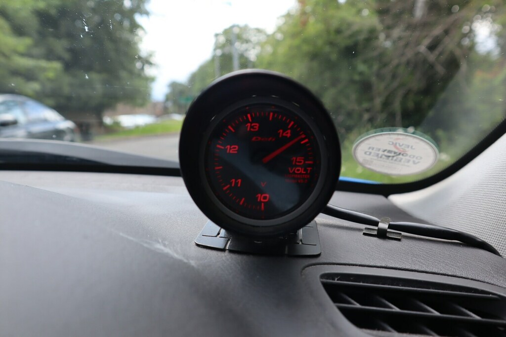 Subaru Legacy R Grey #18