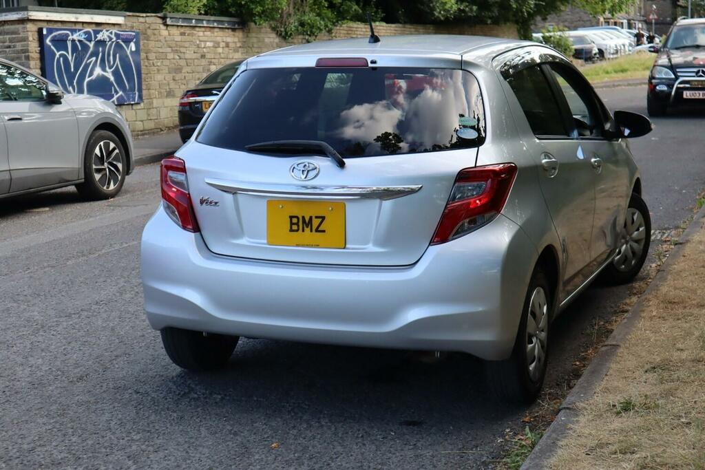 Toyota Yaris Hatchback White #21