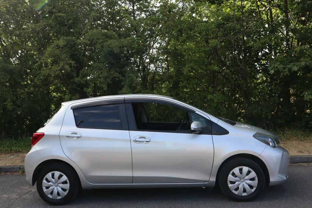 Toyota Yaris Hatchback White #2