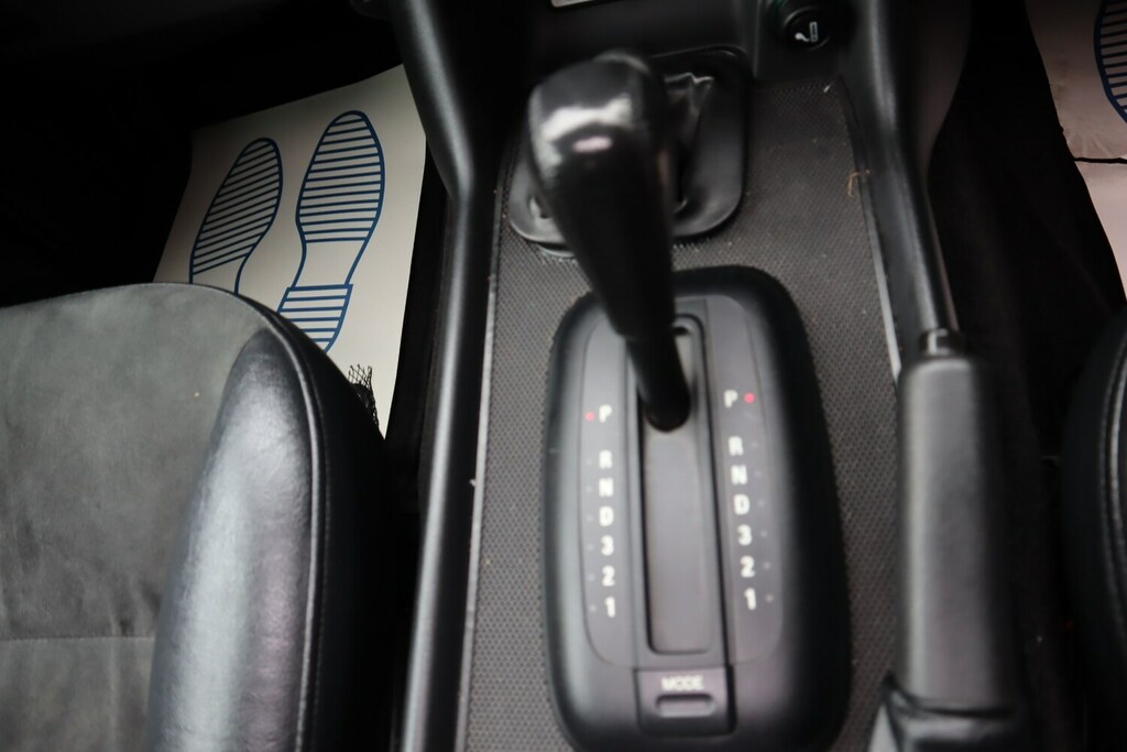 Land Rover Discovery Suv Black #16