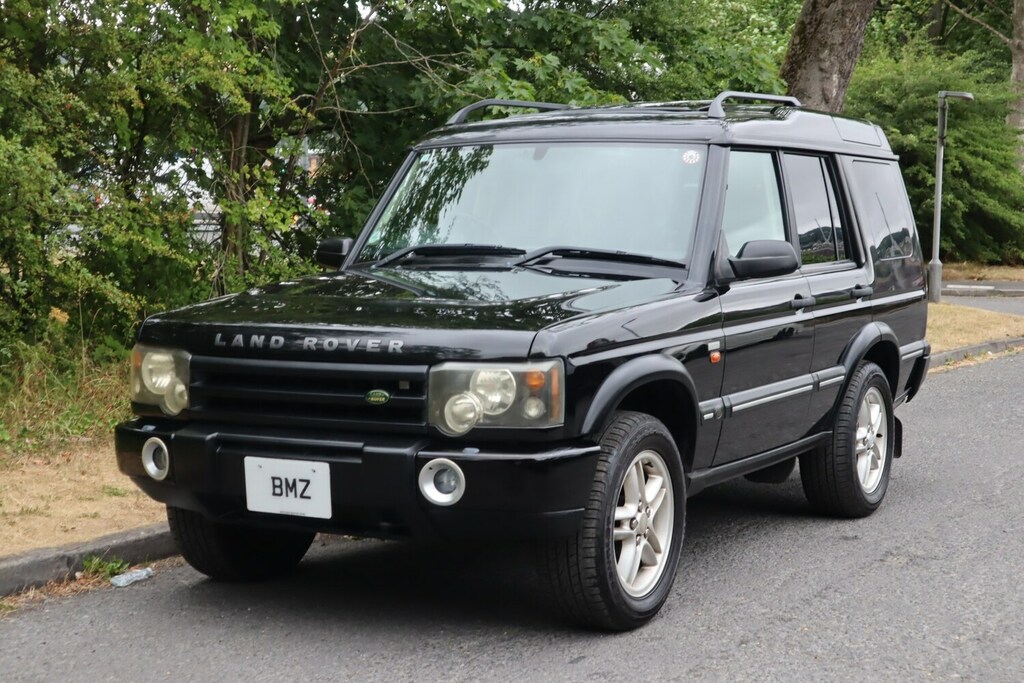 Land Rover Discovery Suv Black #7