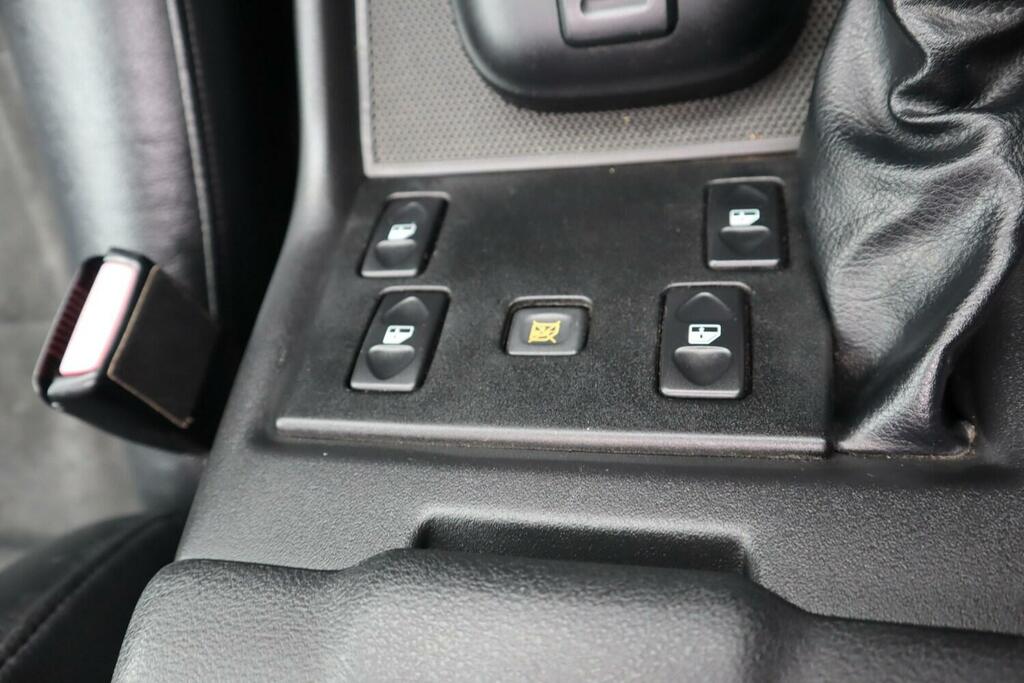 Land Rover Discovery Suv Black #17